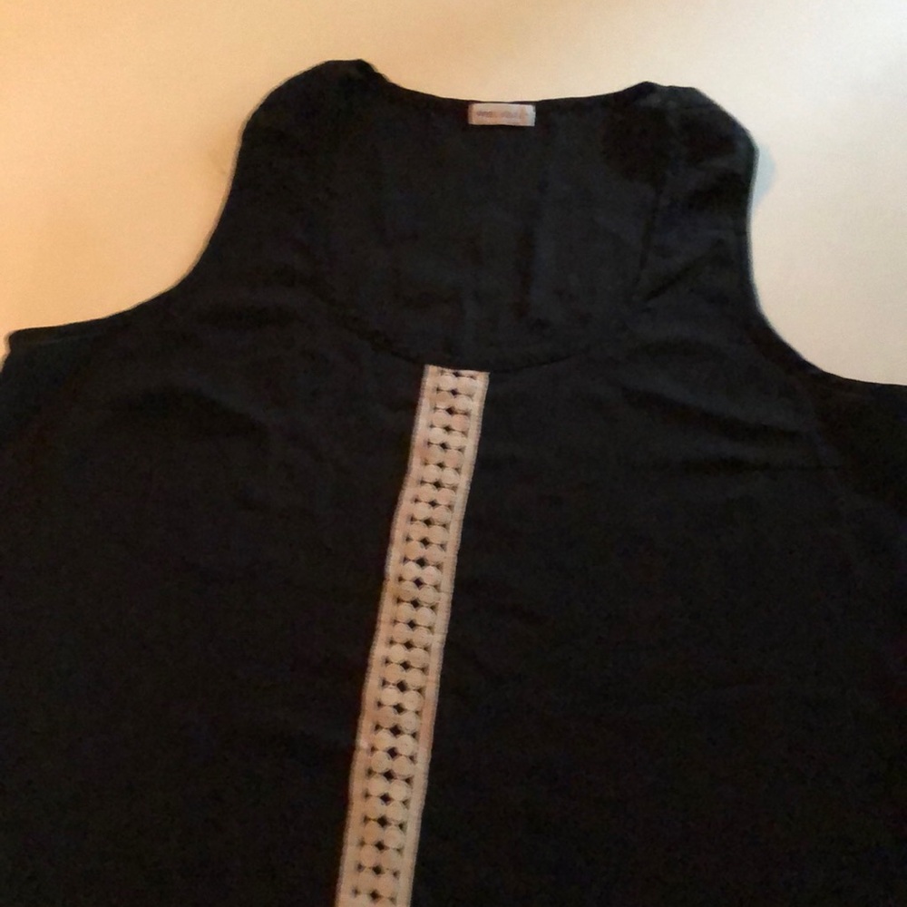 Black tank top or shell